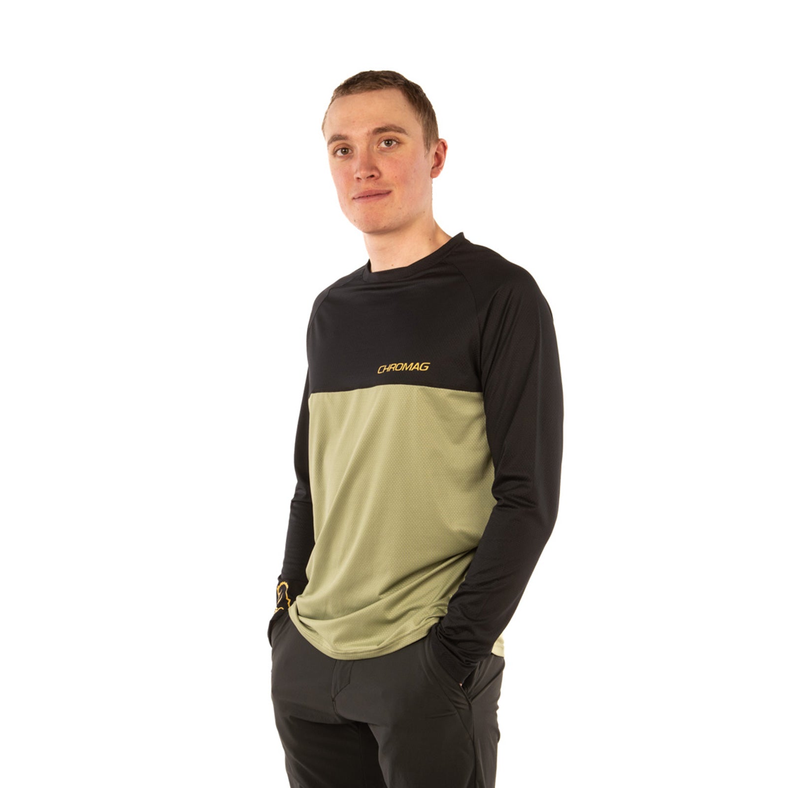 Model is 5' 11" wearing size Large.